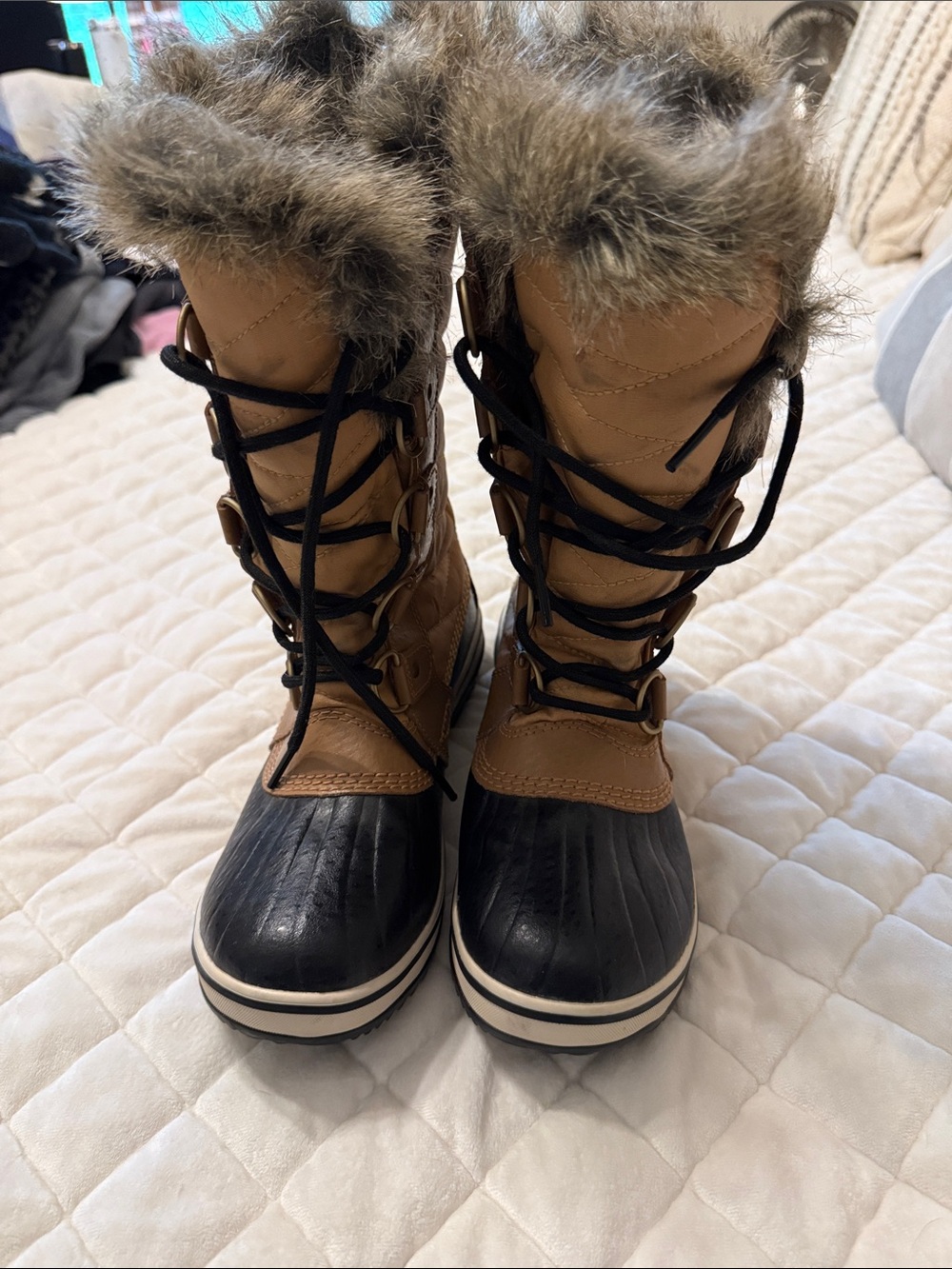 Sorel Tan and Black Faux-Fur Trim Winter Lace-Up Boots